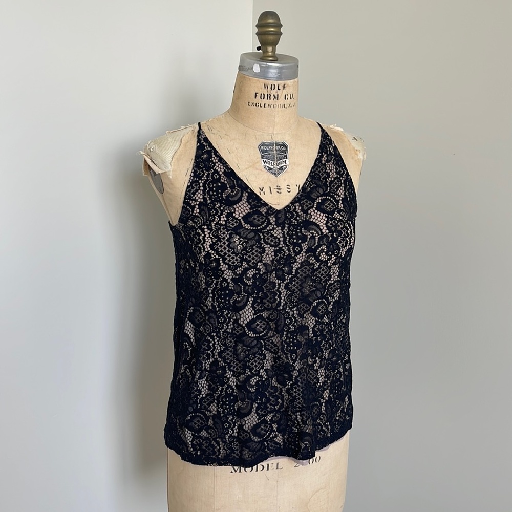 LOFT - Lace, black tank